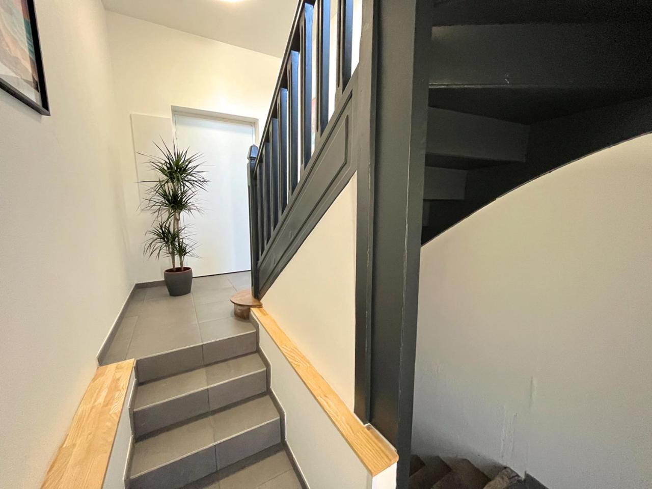 Off Apartment Ergue-Gaberic ภายนอก รูปภาพ