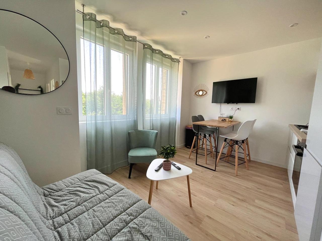Off Apartment Ergue-Gaberic ภายนอก รูปภาพ