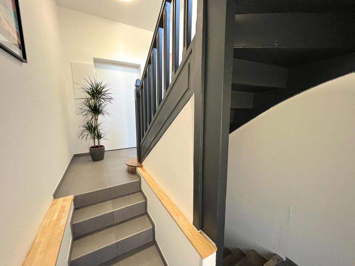 Off Apartment Ergue-Gaberic ภายนอก รูปภาพ