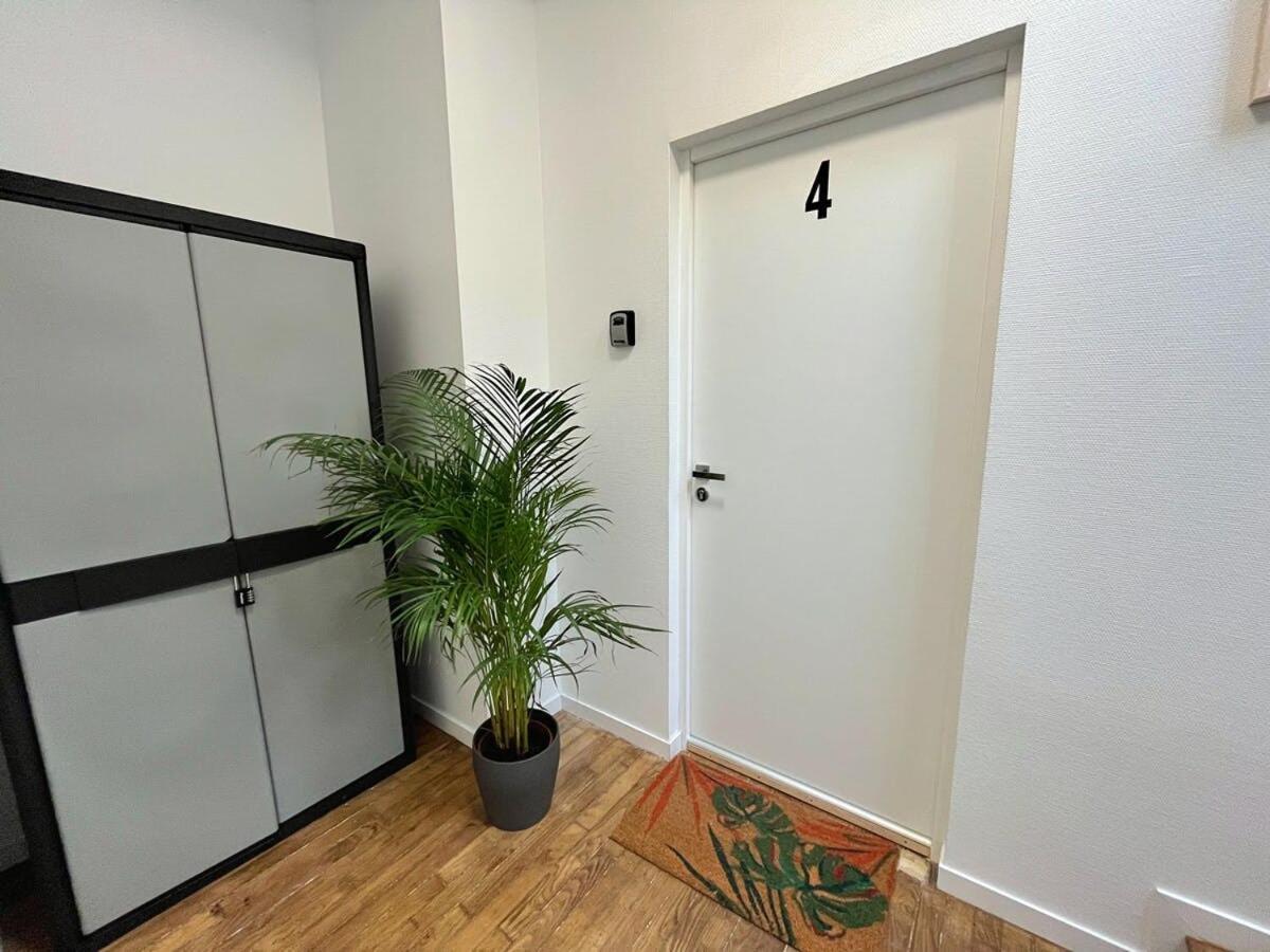 Off Apartment Ergue-Gaberic ภายนอก รูปภาพ